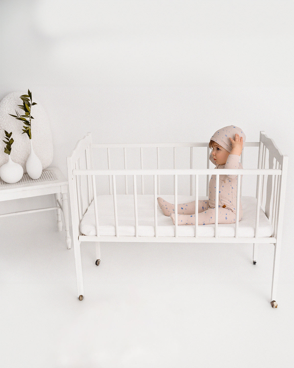 2 Piece Set Baby Ribbed Rayon-Blend Star-Pattern Footie and Beanie