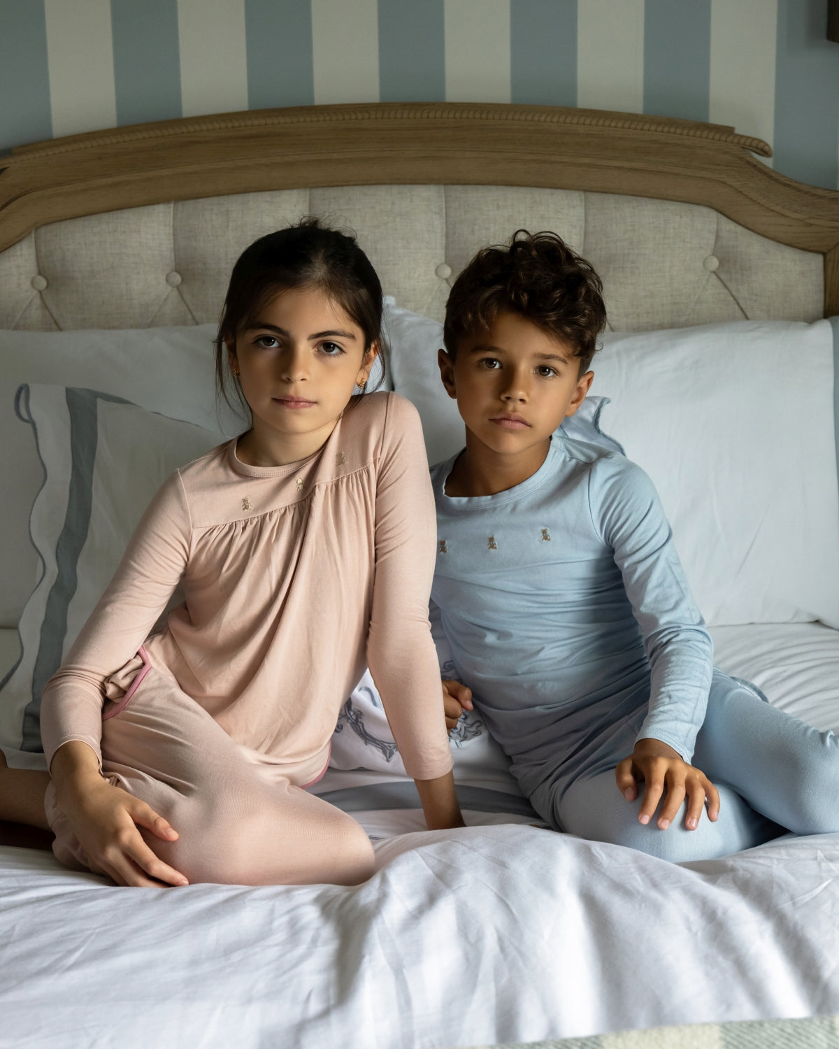 Girls "Three Little Bears" Rayon-Blend Ruffle-Trim Lounge Gown