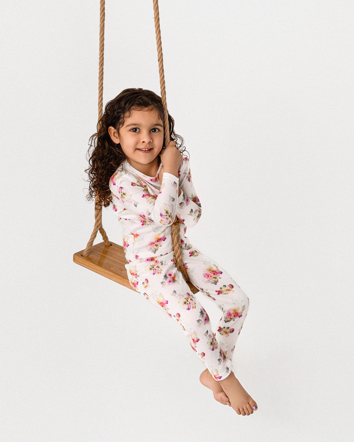 2 Piece Girls Floral Pointelle Pull-On Pajama Set